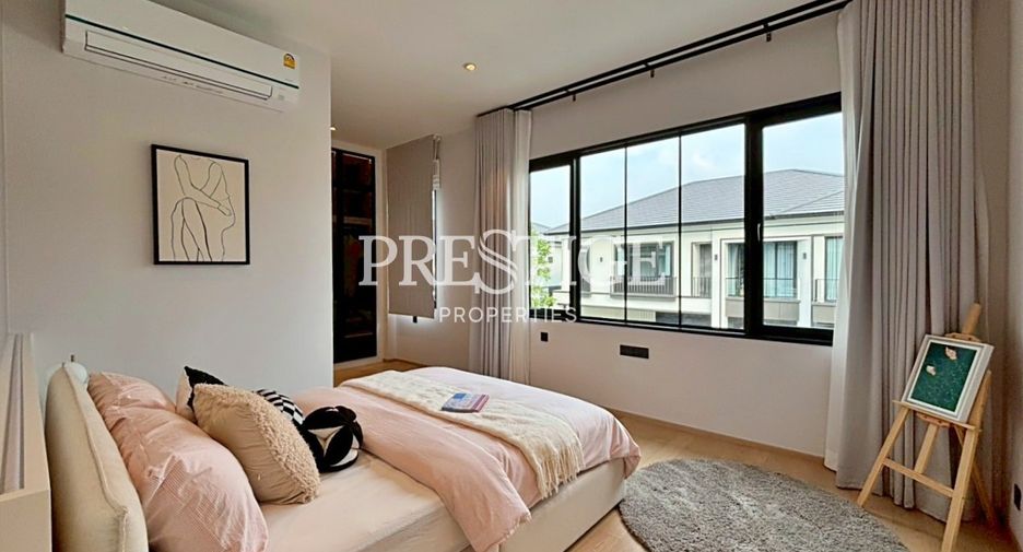 For rent 4 bedrooms house in East Pattaya, Pattaya