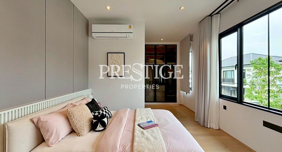 For rent 4 bedrooms house in East Pattaya, Pattaya