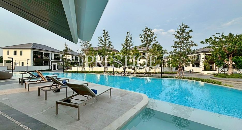 For rent 4 bedrooms house in East Pattaya, Pattaya