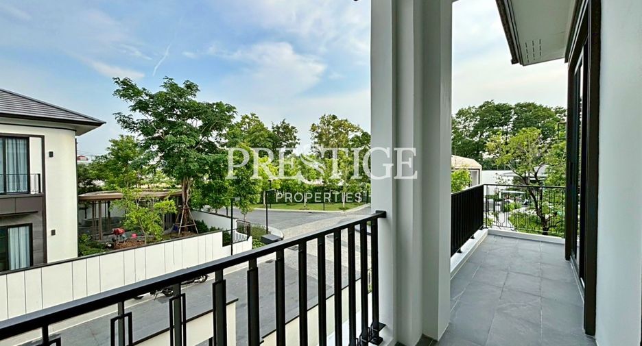 For rent 4 bedrooms house in East Pattaya, Pattaya