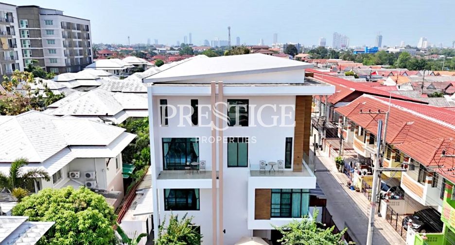 For rent 4 bedrooms house in East Pattaya, Pattaya