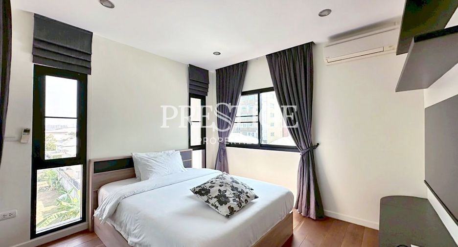 For rent 4 bedrooms house in East Pattaya, Pattaya