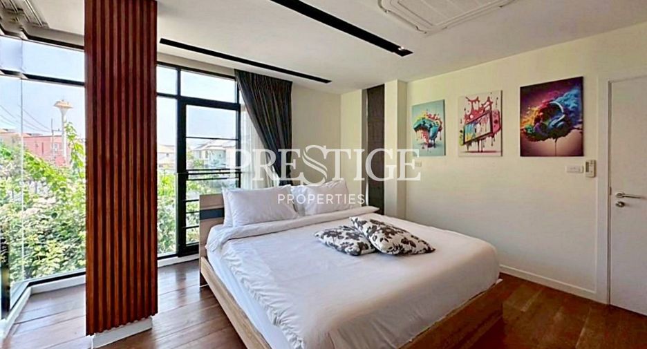For rent 4 bedrooms house in East Pattaya, Pattaya