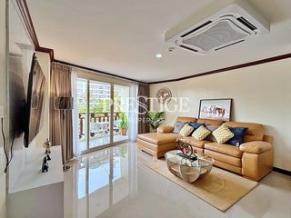 For rent 2 bedrooms condo in Bang Lamung, Chonburi