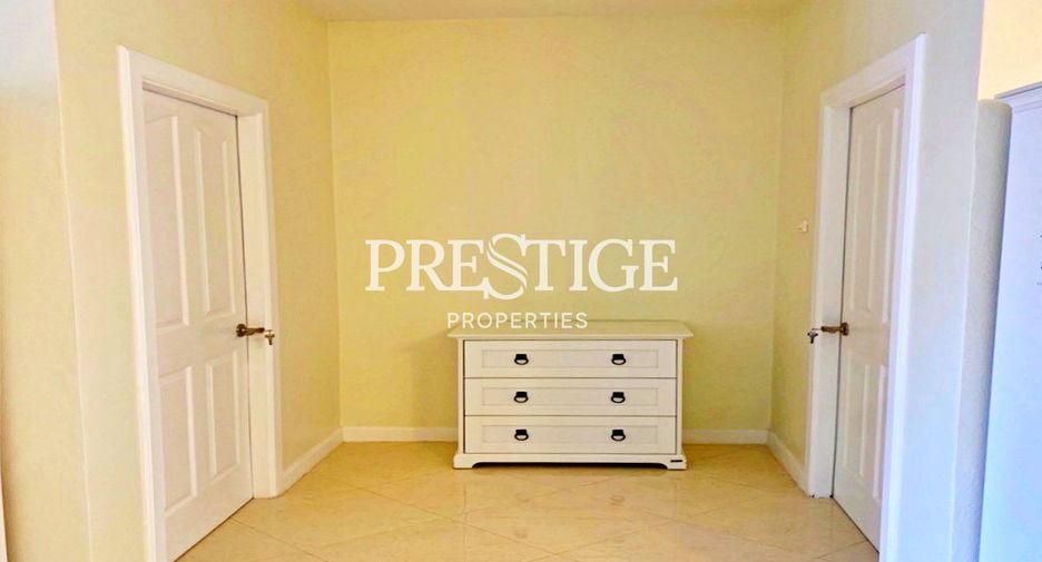 For rent 3 bedrooms house in East Pattaya, Pattaya