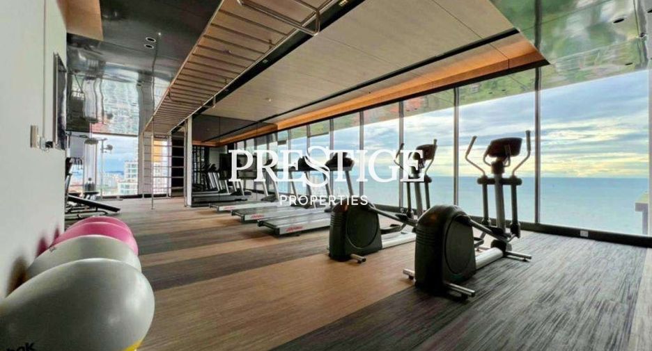 For rent 3 ベッドルーム condo in Pratumnak, Pattaya