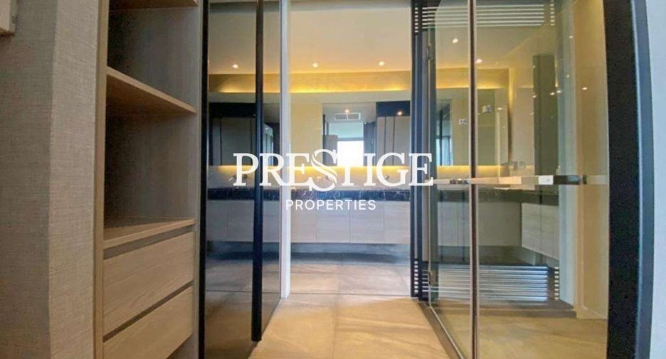 For rent 3 ベッドルーム condo in Pratumnak, Pattaya