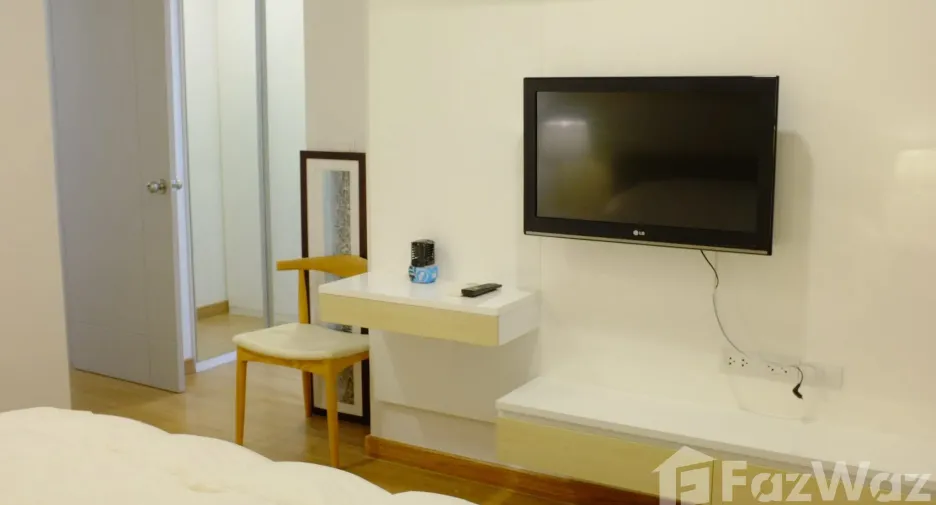 For sale 2 bedrooms condo in Watthana, Bangkok