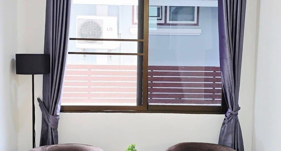 For rent 4 bedrooms house in San Sai, Chiang Mai