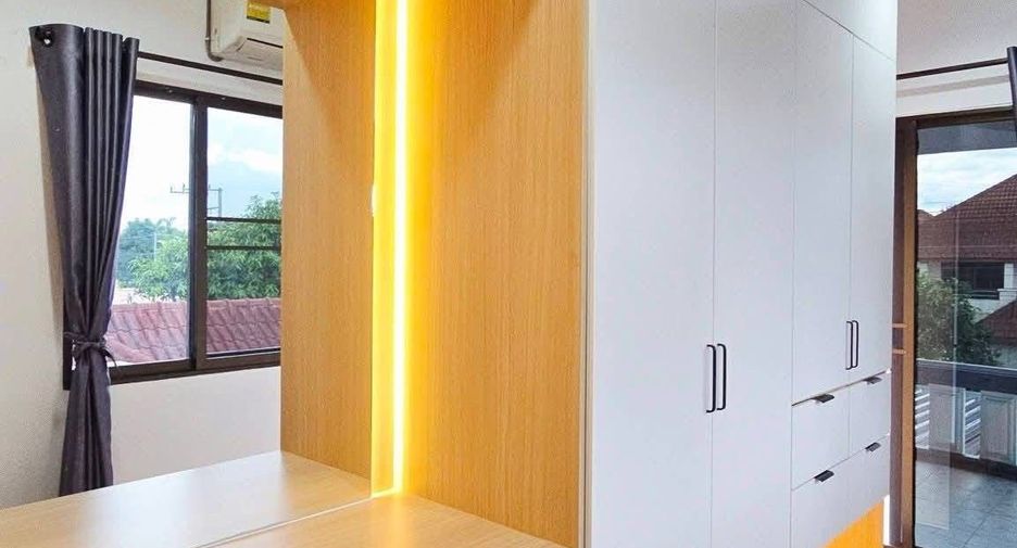 For rent 4 bedrooms house in San Sai, Chiang Mai