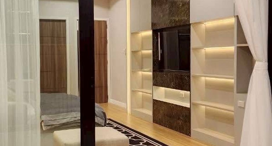 For sale and for rent 4 bedrooms villa in Bang Lamung, Chonburi