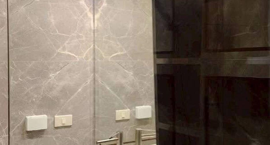 For sale and for rent 4 bedrooms villa in Bang Lamung, Chonburi