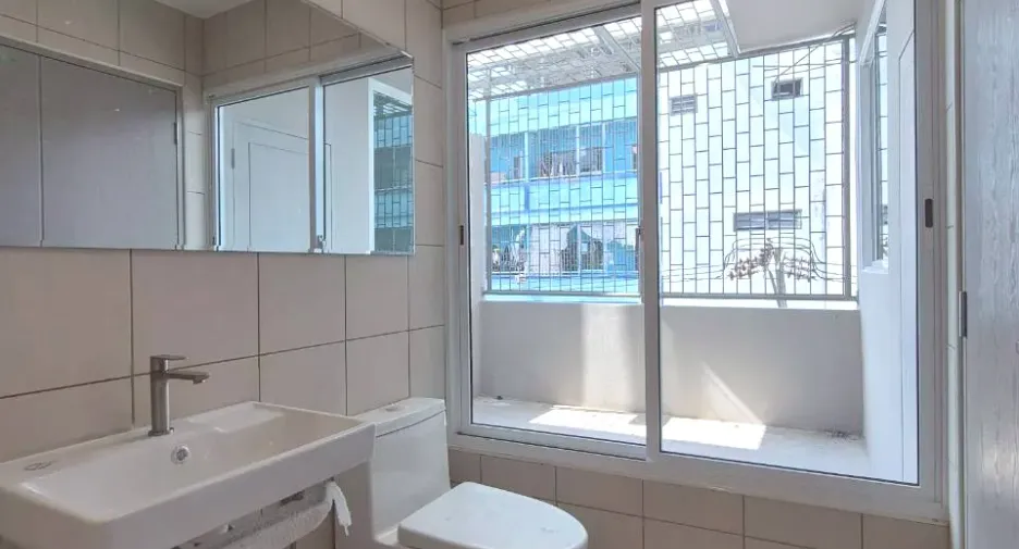 For rent 6 bedrooms office in Bang Bon, Bangkok