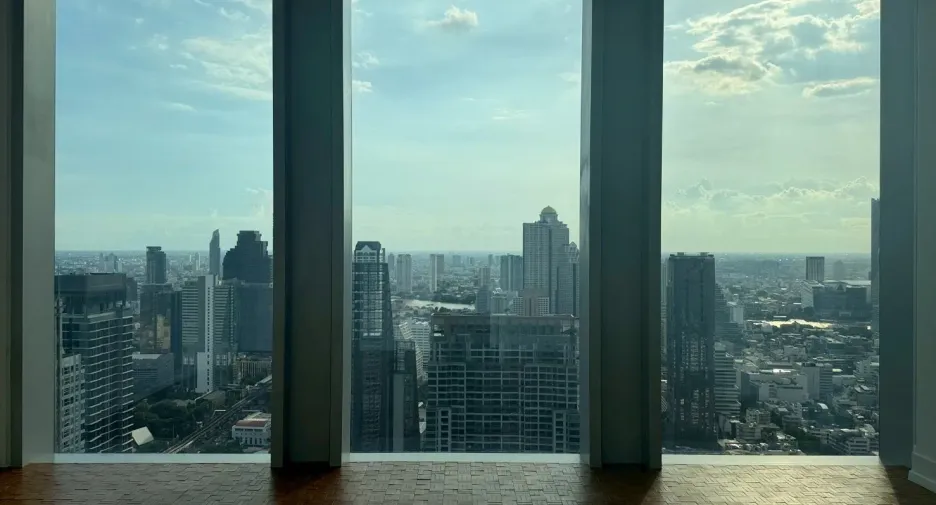 À vendre 2 chambres condo à Sathon, Bangkok