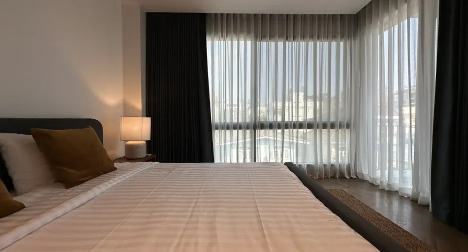 For rent 4 bedrooms villa in Watthana, Bangkok
