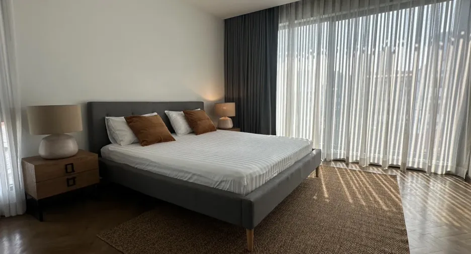 For rent 4 bedrooms villa in Watthana, Bangkok