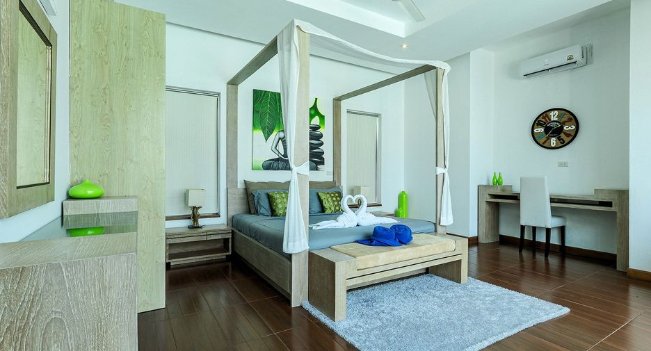 For rent 4 ベッドルーム villa in Mueang Phuket, Phuket