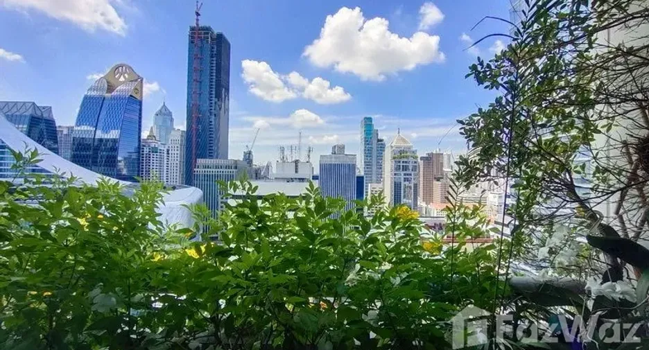 For sale 4 bedrooms condo in Pathum Wan, Bangkok