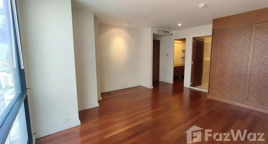 For sale 4 bedrooms condo in Pathum Wan, Bangkok