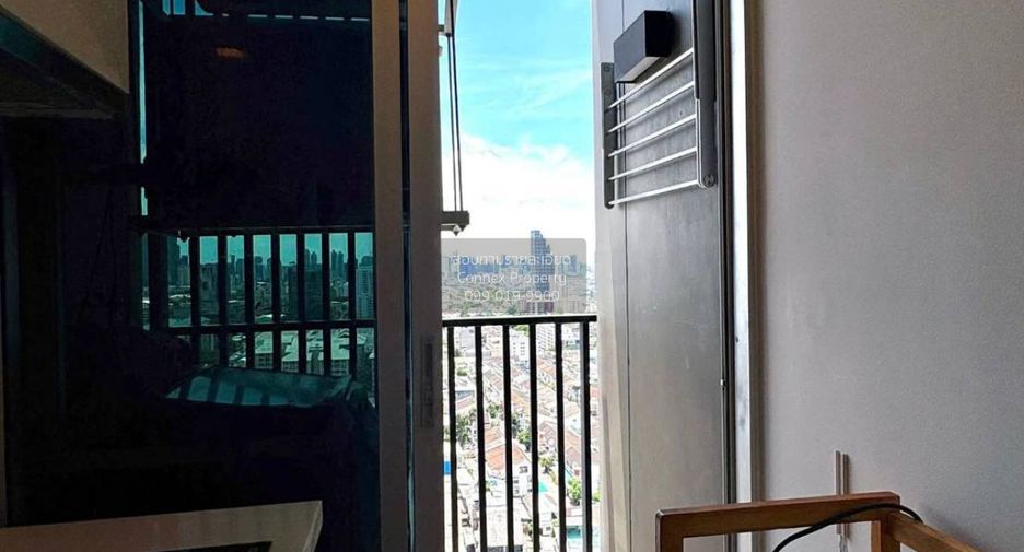 Wohnung zur Miete mit 1 Zimmer in Yan Nawa, Bangkok