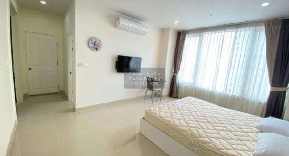 À louer 3 chambres condo à Khlong Toei, Bangkok