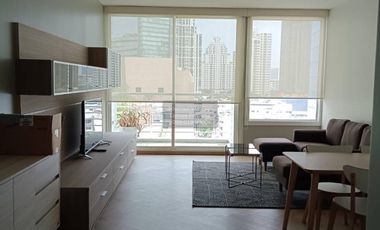 À louer 2 chambres condo à Khlong Toei, Bangkok