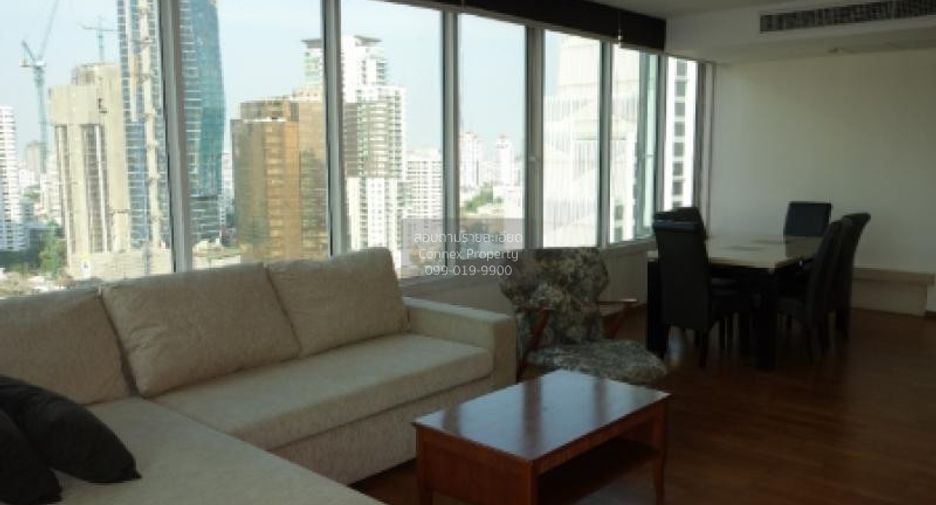 À louer 3 chambres condo à Khlong Toei, Bangkok