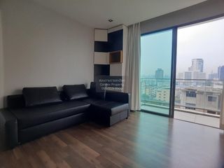 For rent 2 bedrooms condo in Phra Khanong, Bangkok