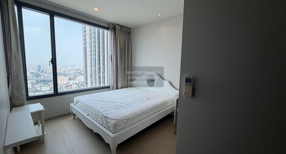 For rent 2 bedrooms condo in Pathum Wan, Bangkok