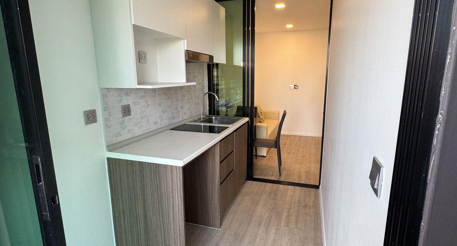For sale 1 bed condo in Lat Phrao, Bangkok