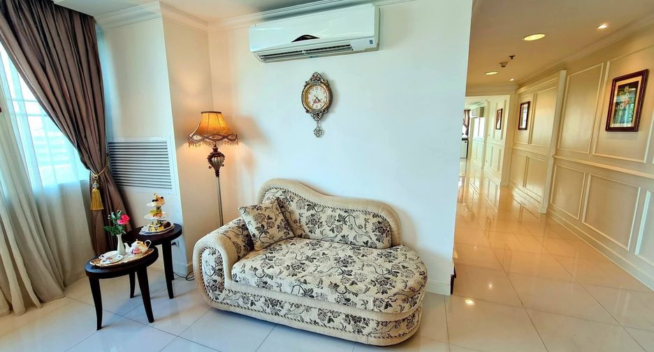 Wohnung zur Miete mit 4 Zimmer in Watthana, Bangkok