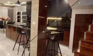 For sale そして for rent 5 ベッドルーム house in Huay Yai, Pattaya