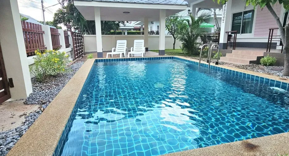 出租 3 卧室 别墅 在 Cha-Am, Phetchaburi