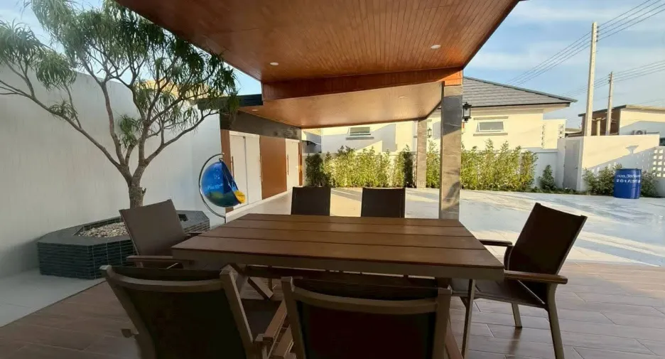 For rent 3 bedrooms villa in Pran Buri, Prachuap Khiri Khan