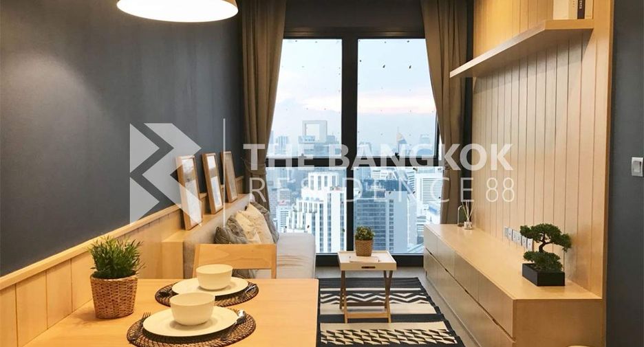 For sale 1 bed condo in Khlong Toei, Bangkok