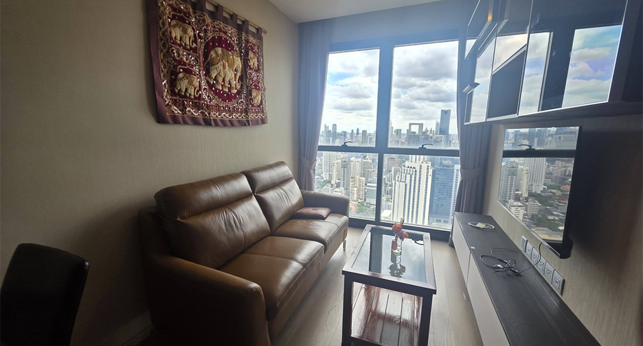 For sale 1 bed condo in Khlong Toei, Bangkok