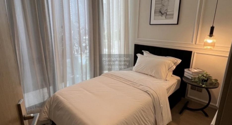 For rent 2 bedrooms condo in Bang Rak, Bangkok