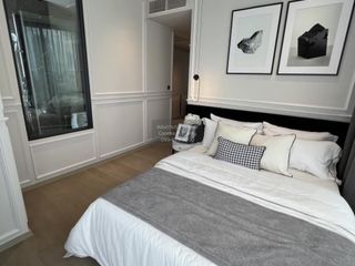 For rent 2 bedrooms condo in Bang Rak, Bangkok