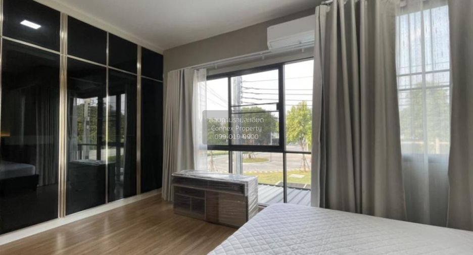 For rent 2 ベッドルーム townhouse in Rat Burana, Bangkok