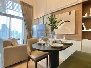 For rent 2 bedrooms condo in Huai Khwang, Bangkok