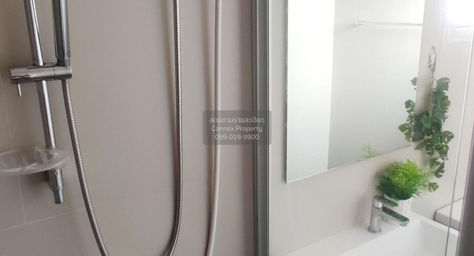 For rent 3 bedrooms condo in Yan Nawa, Bangkok