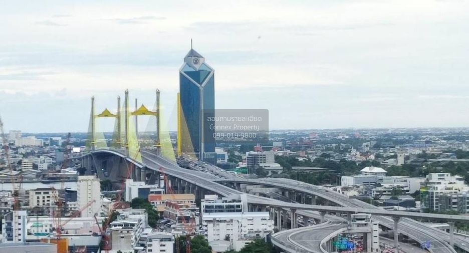 For rent 3 bedrooms condo in Yan Nawa, Bangkok