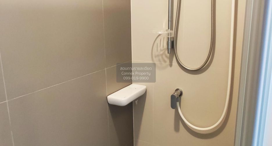 For rent 3 bedrooms condo in Yan Nawa, Bangkok