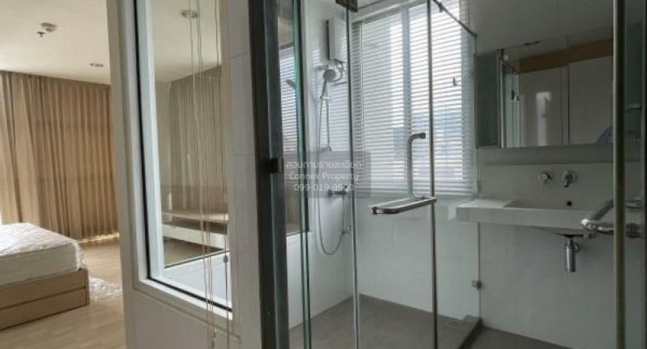 Condo en alquiler de 2 habitaciones en Huai Khwang, Bangkok