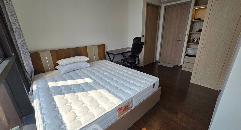 À vendre 2 chambres condo à Pathum Wan, Bangkok