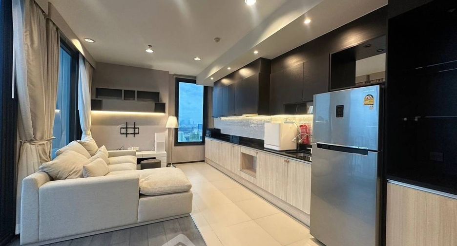 ขาย 2 ห้องนอน คอนโด ใน คลองเตย, กรุงเทพฯ