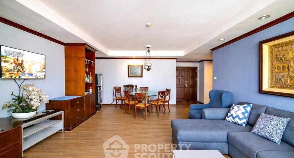 For sale 3 ベッドルーム condo in Watthana, Bangkok
