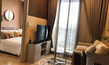 À vendre 1 chambre condo à Khlong Toei, Bangkok