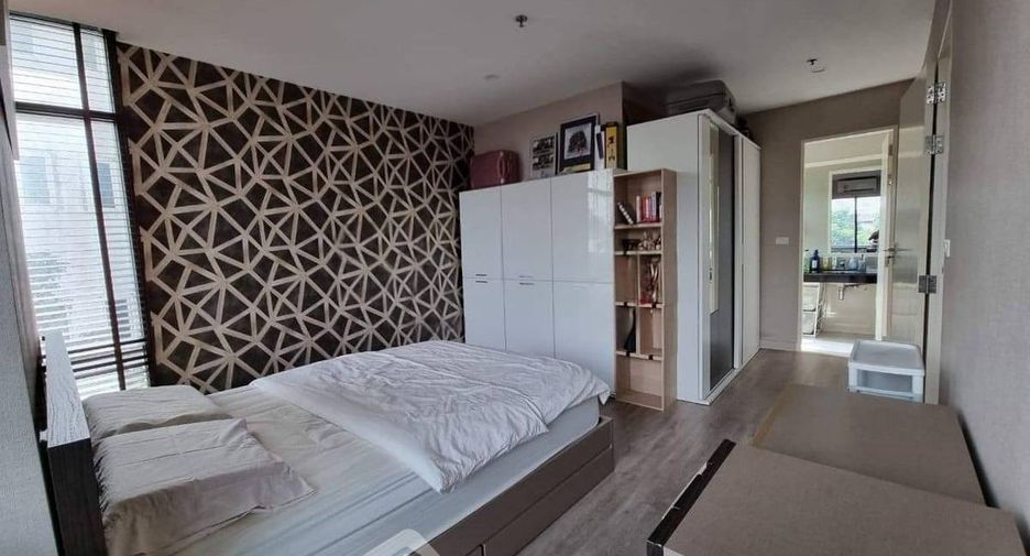 Condo en venta de 2 habitaciones en Bang Na, Bangkok