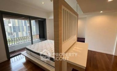 À vendre 2 chambres condo à Yan Nawa, Bangkok
